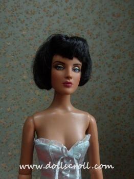Tonner - Antoinette - Glowing Muse Basic: Honey - кукла