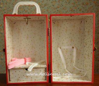Pittsburgh Originals - Carole - I Remember Christmas Trunk Set - Doll
