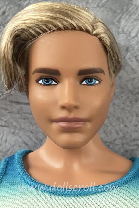 2022 @BarbieStyle Ken Collector