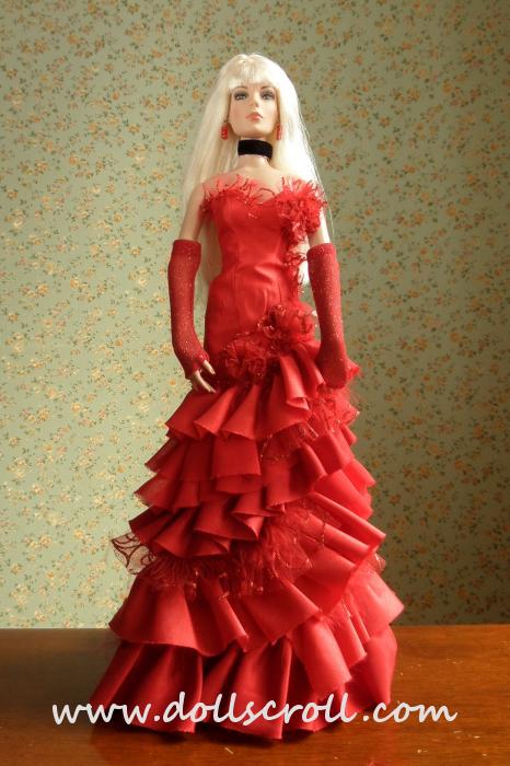 Tonner - Re-Imagination - Cardinal (Tonner Convention - Lombard, IL) - Outfit