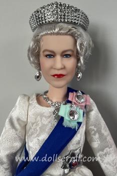 Mattel - Barbie - Queen Elizabeth II - кукла