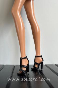 Mattel - Barbie - Barbie Basics - Model No. 06 Collection 001 - Doll