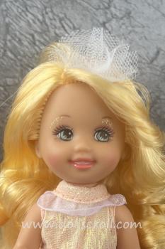 Mattel - Barbie - Barbie and the Magic of Pegasus - Kelly Cloud Princess & Pony - Peach - Poupée