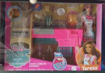 Mattel - Barbie - Barbie & Teresa Recipe for Friendship - Cook & Create Kitchen Teresa Playset